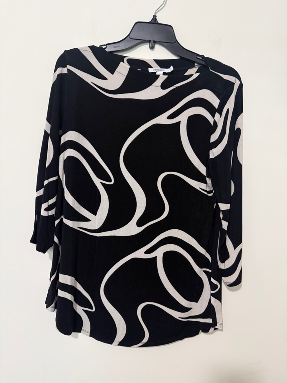 Chicos Travelers Tunic, Black and Ecru, size 1 (8)